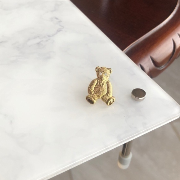 Vintage Jewelry - Vintage Bear Pin